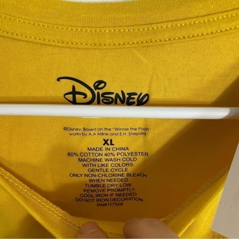 Disney Winnie the Pooh Golden Yellow T-shirt NWT XL Women’s - Picture 7 of 7